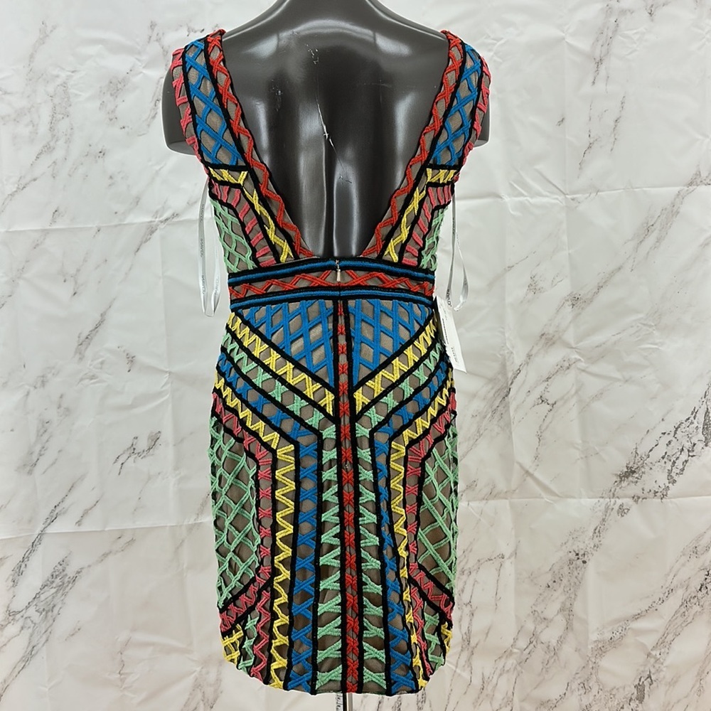 Jovani‎ Rare find embroidered mesh over nude satin size 4 - Picture 8 of 16